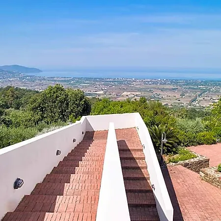 Borgo La Pietraia Hotel