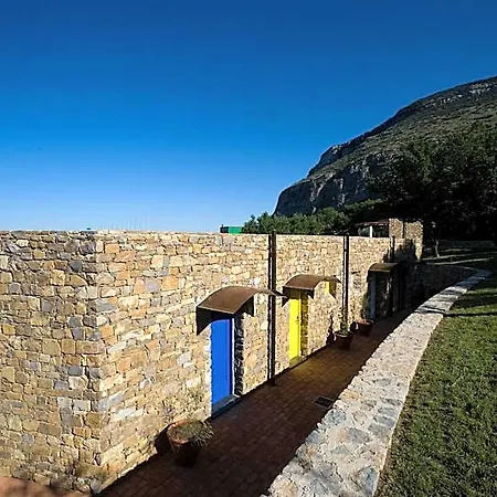 Borgo La Pietraia Hotel 4*